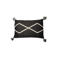 lorena-canals-oasis-black-machine-washable-knitted-cushion- (1)