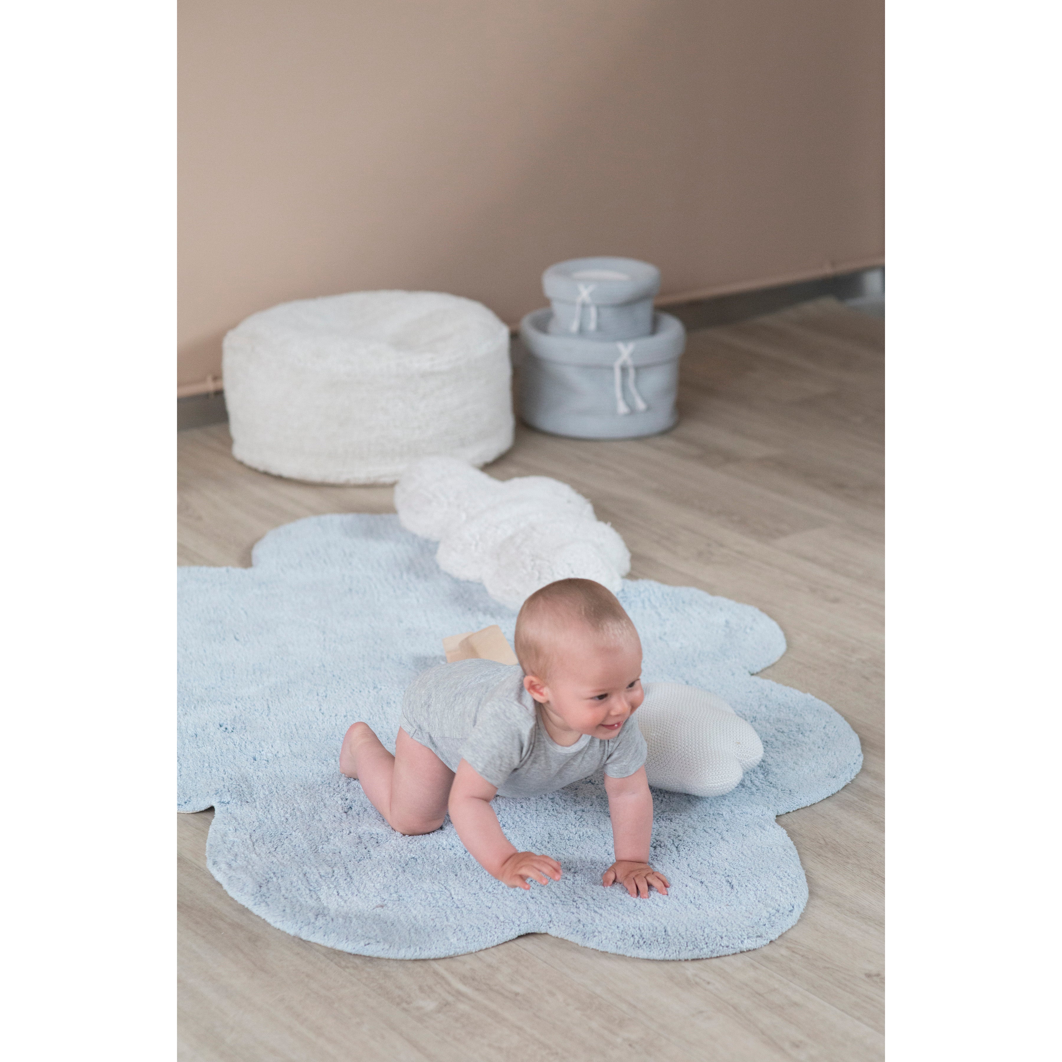 lorena-canals-puffy-dream-machine-washable-knitted-cushion- (6)