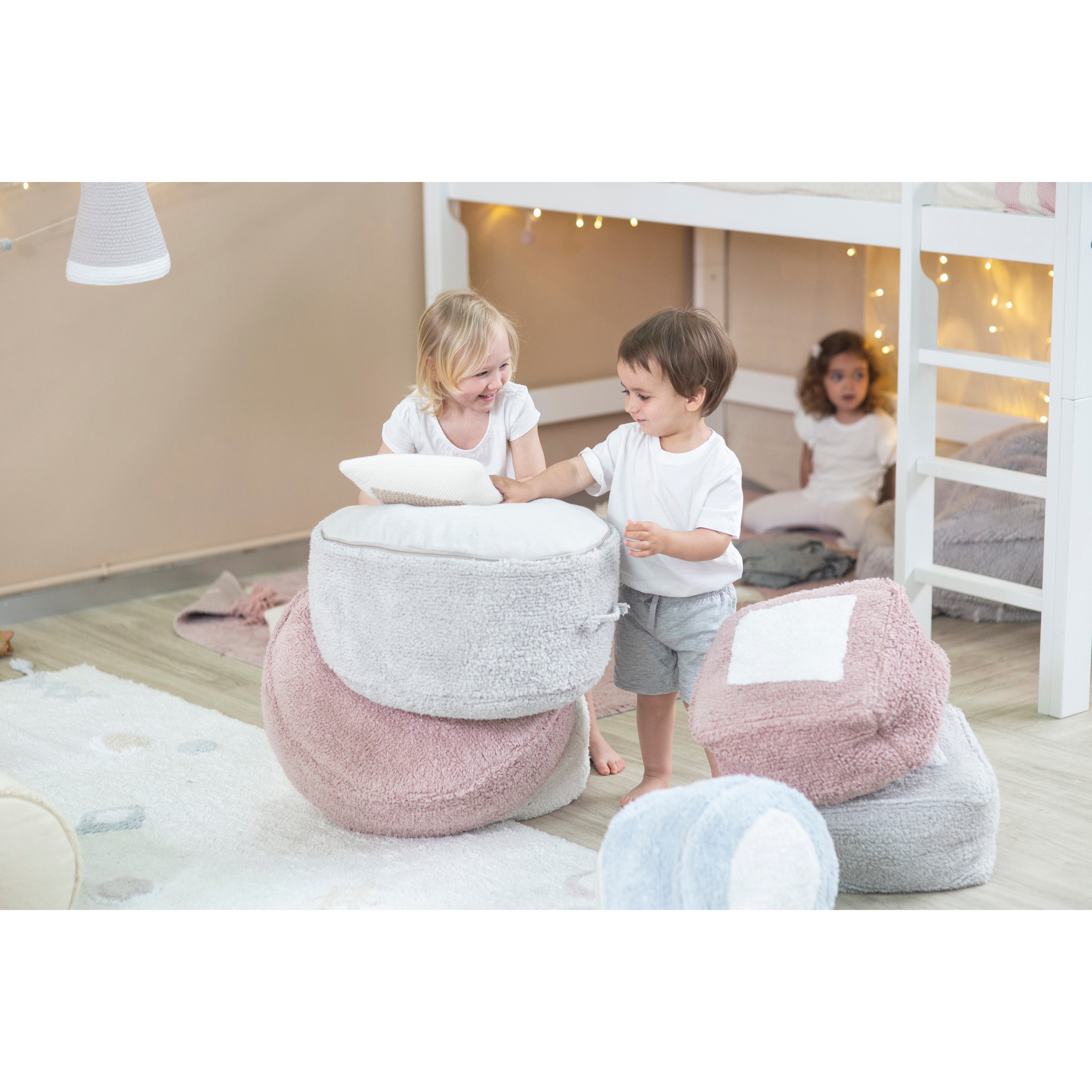 lorena-canals-pyjama-party-chill-vintage-nude-machine-washable-pouffe- (19)