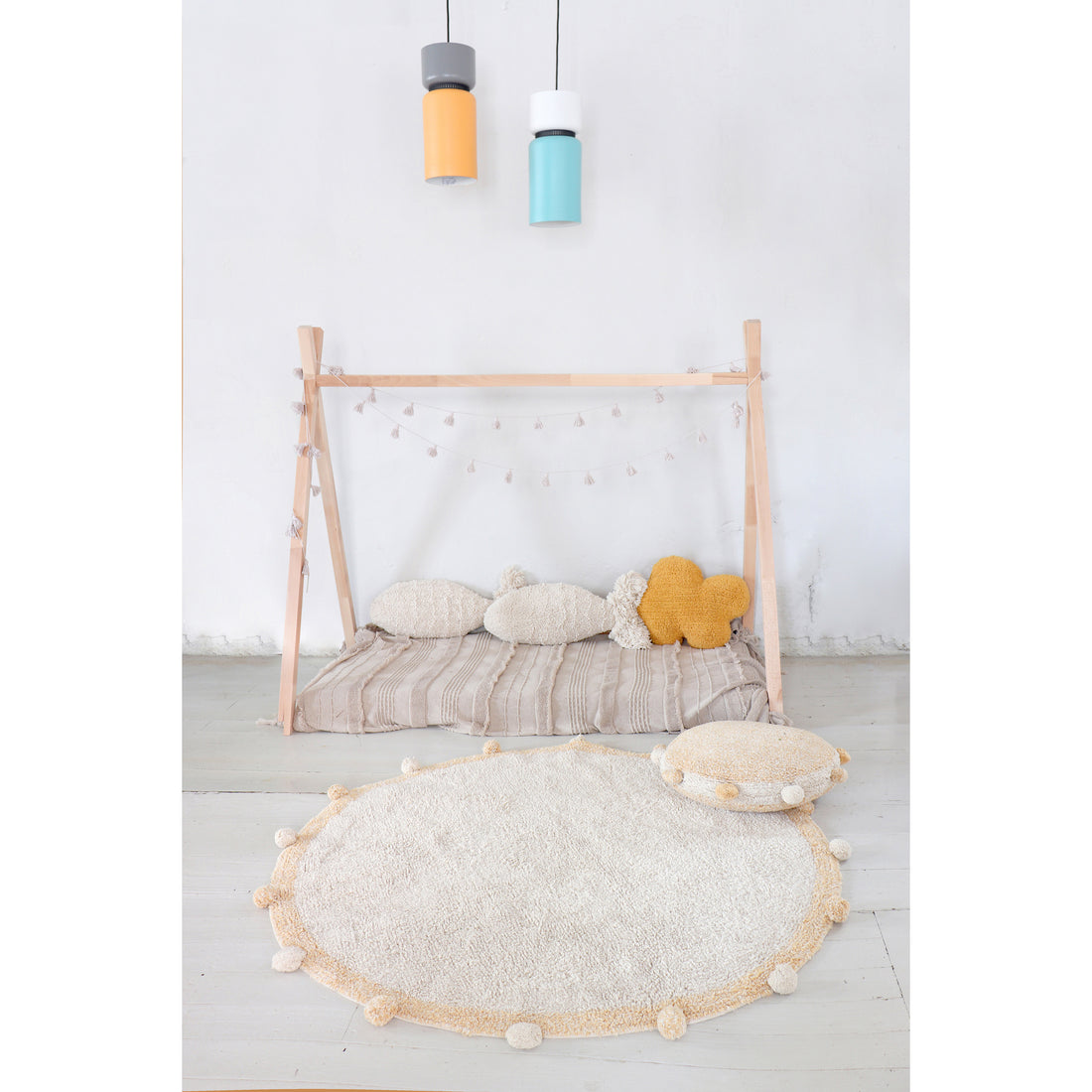 lorena-canals-re-edition-bubbly-honey-machine-washable-floor-cushion- (7)