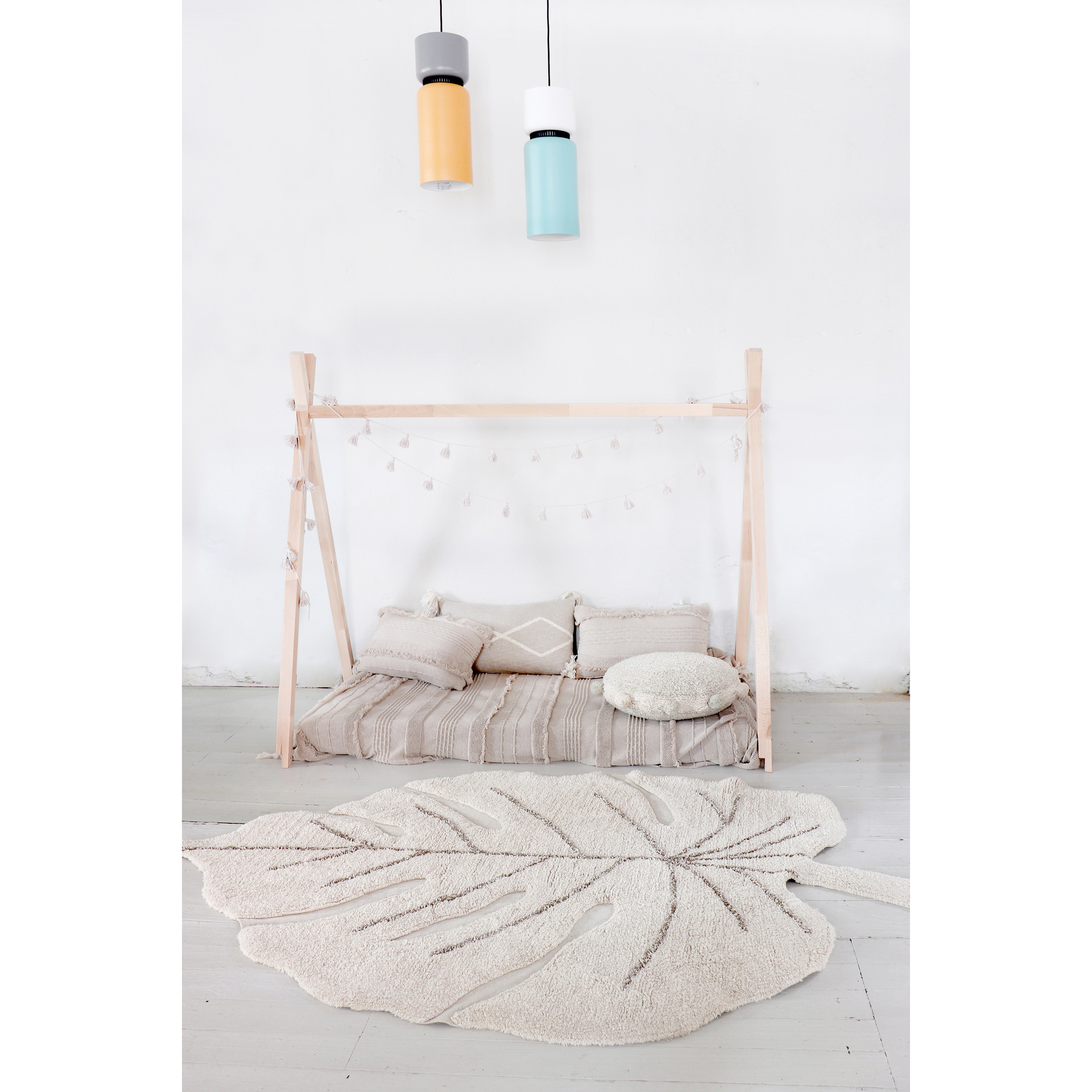 lorena-canals-re-edition-bubbly-olive-machine-washable-floor-cushion- (9)