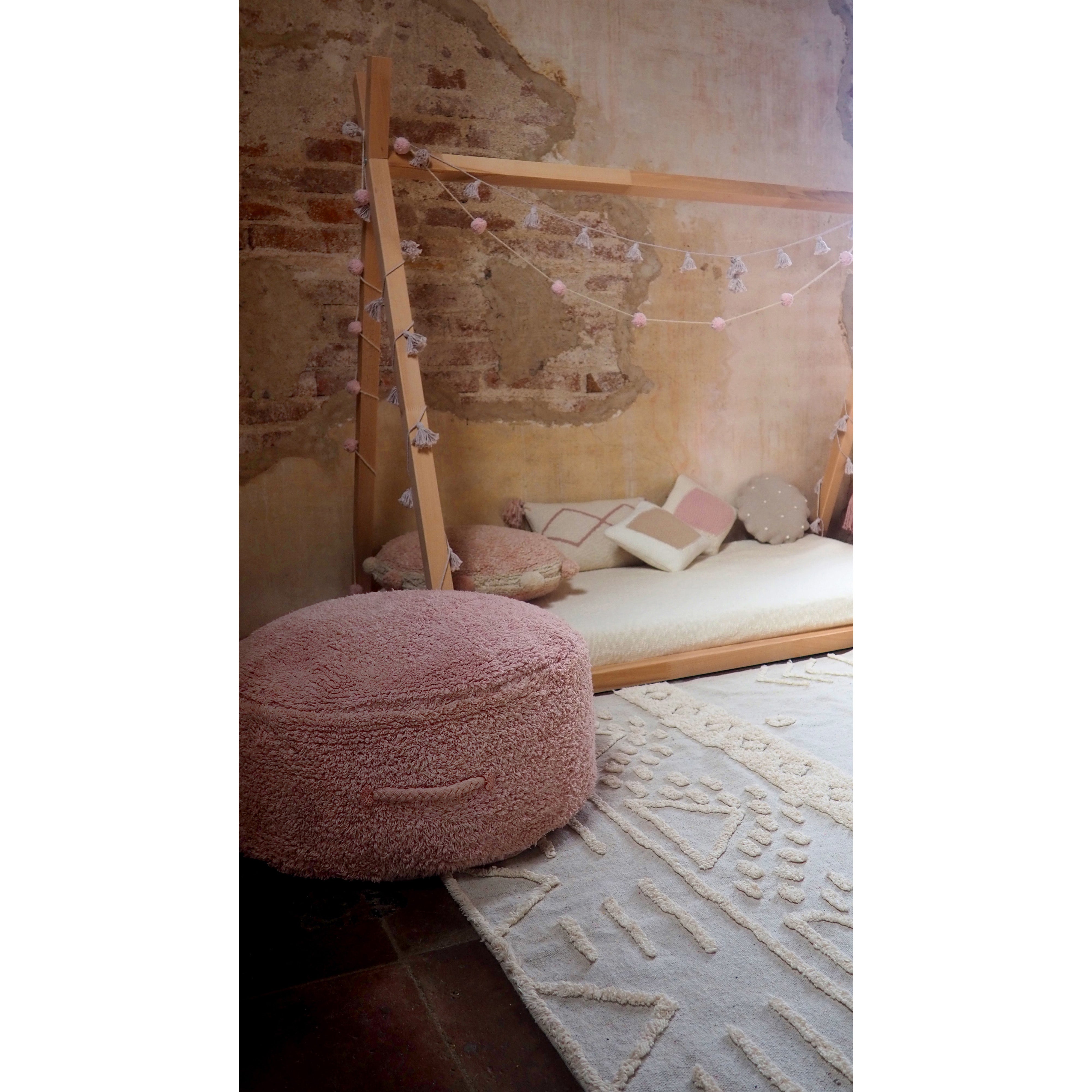 lorena-canals-re-edition-bubbly-vintage-nude-machine-washable-floor-cushion- (8)