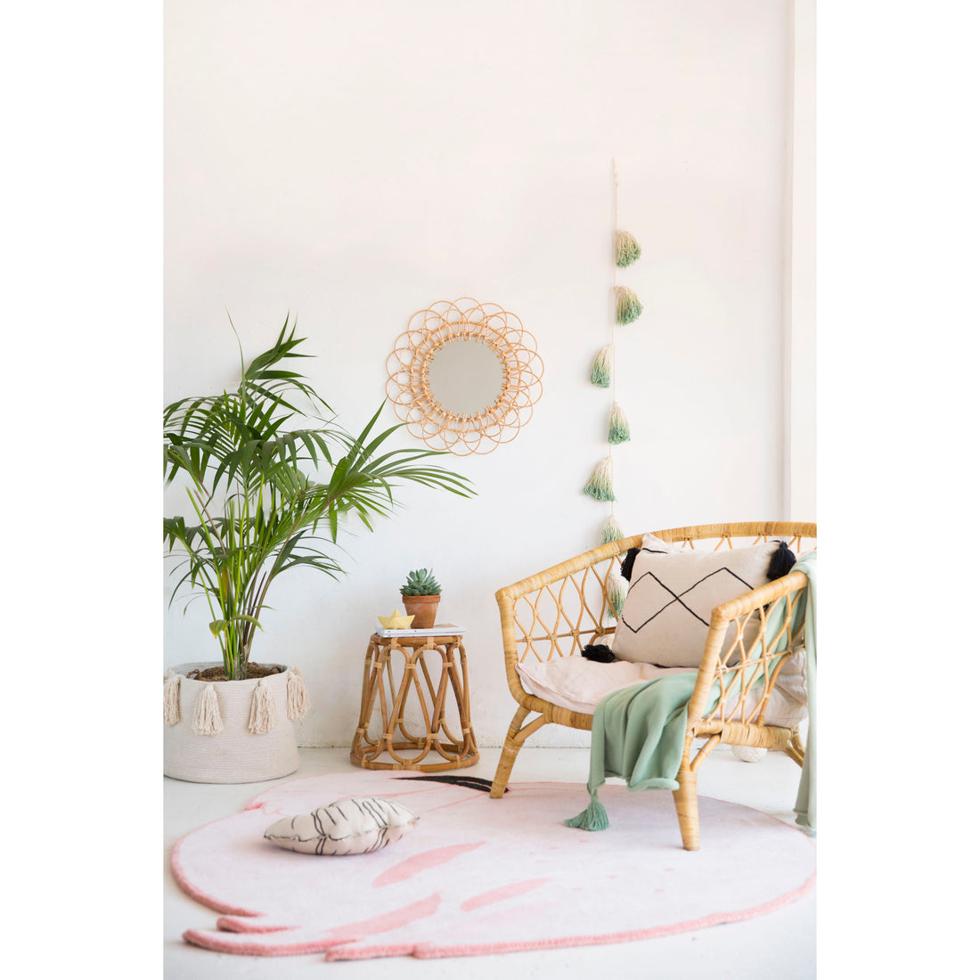 lorena-canals-tie-dye-green-pom-pom-garland- (6)