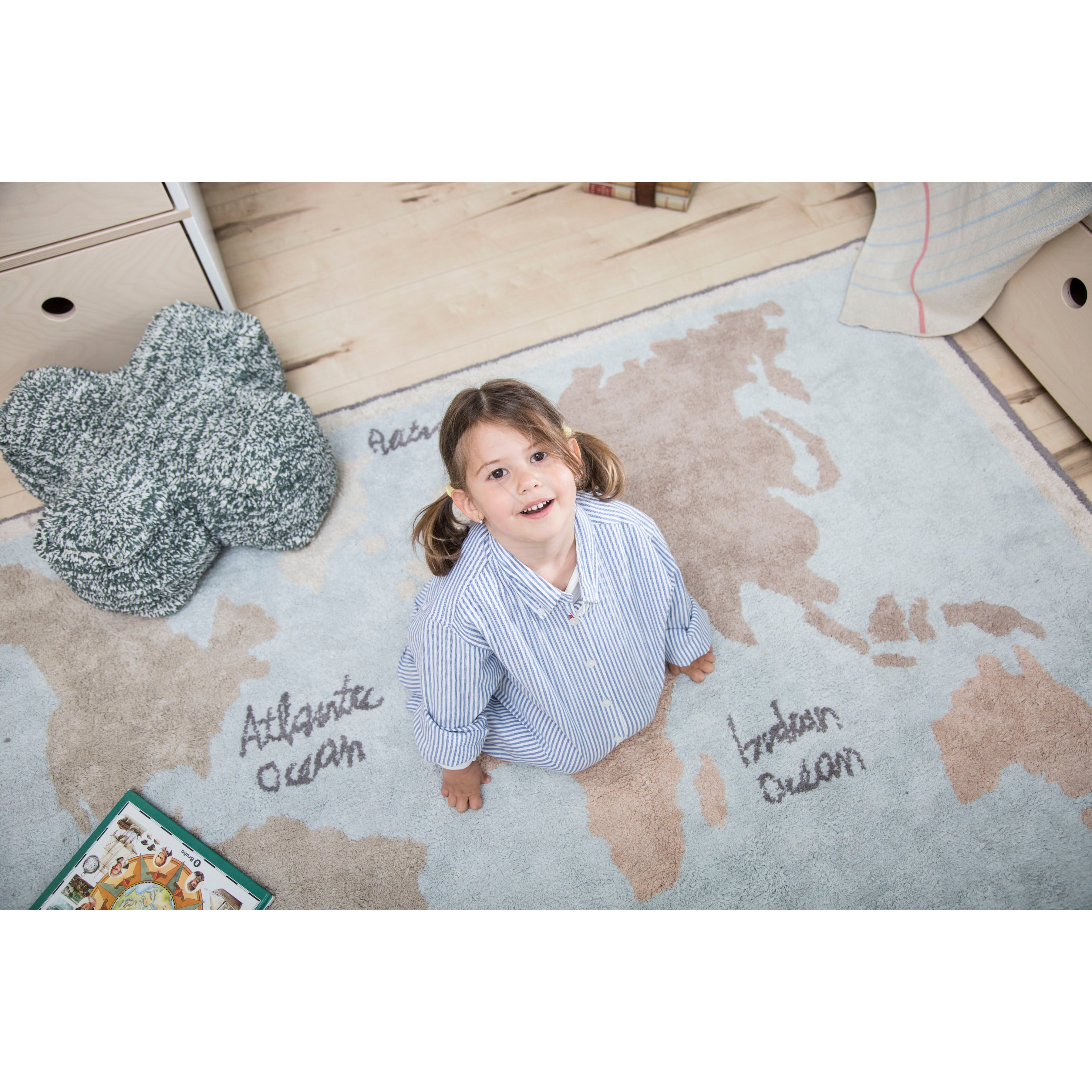 lorena-canals-vintage-map-machine-washable-rug- (14)