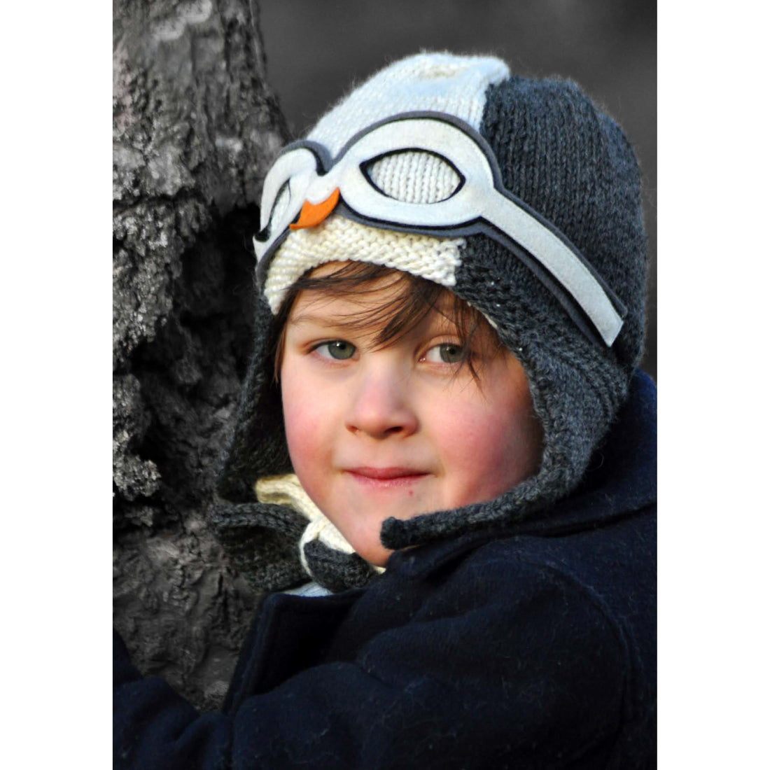 lullaby-road-hat-penguin-boys-charcoal-natural- (2)