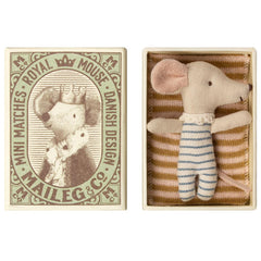 maileg-baby-mouse-sleepy-wakey-in-box-boy- (1)