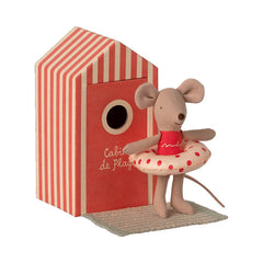 maileg-beach-mice-little-sister-in-cabin-de-plage-mail-16172101- (1)