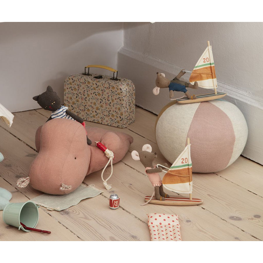 maileg-beach-mice-surfer-little-brother-mail-17210500- (2)