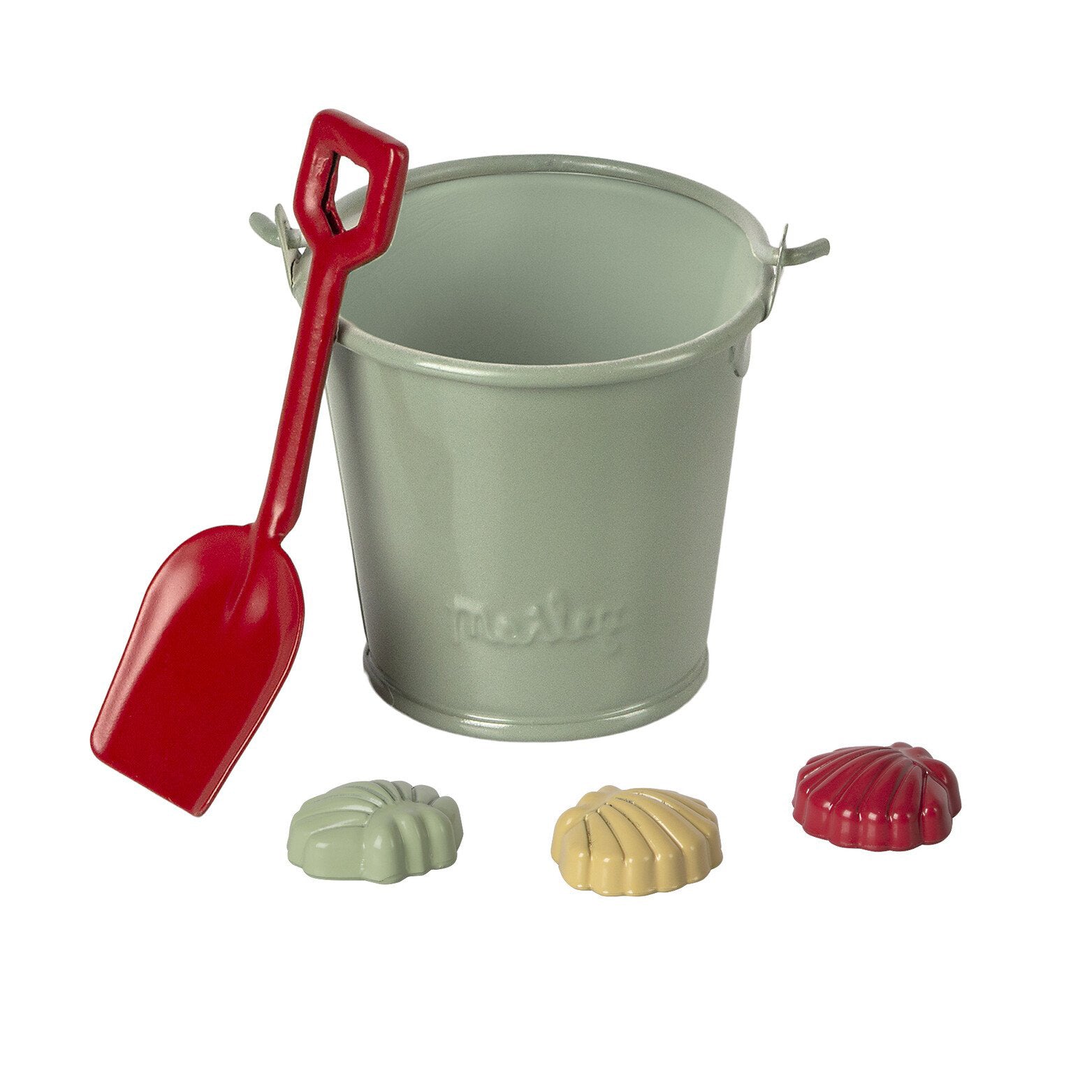 maileg-beach-set-shovel-bucket-&-shells- (1)