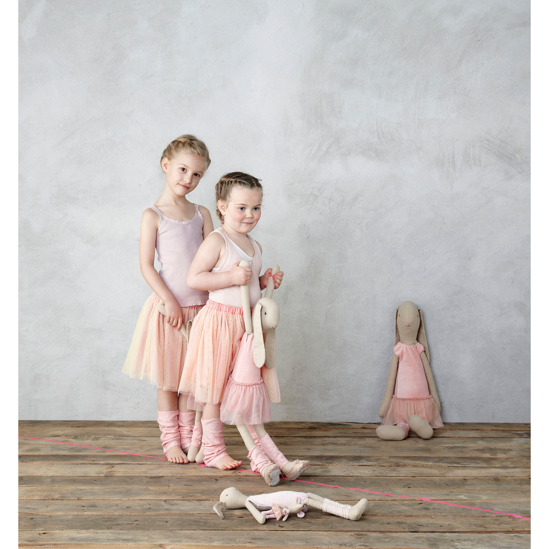 maileg-bunny-ballerina-rose-mega- (5)