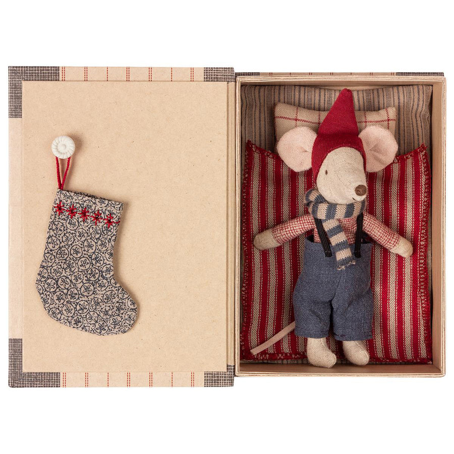 maileg-christmas-mouse-in-book-big-brother- (2)
