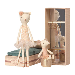 maileg-dancing-cat-and-mouse-in-shoebox- (1)