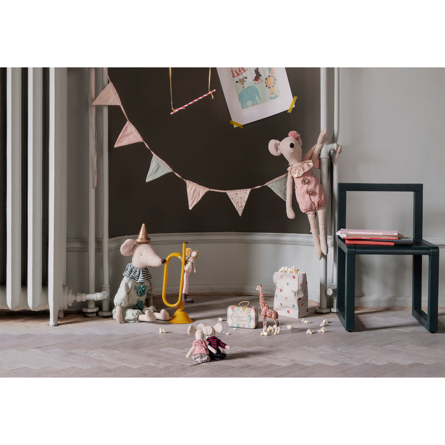 maileg-gift-bag-with-multi-dots-small- (5)
