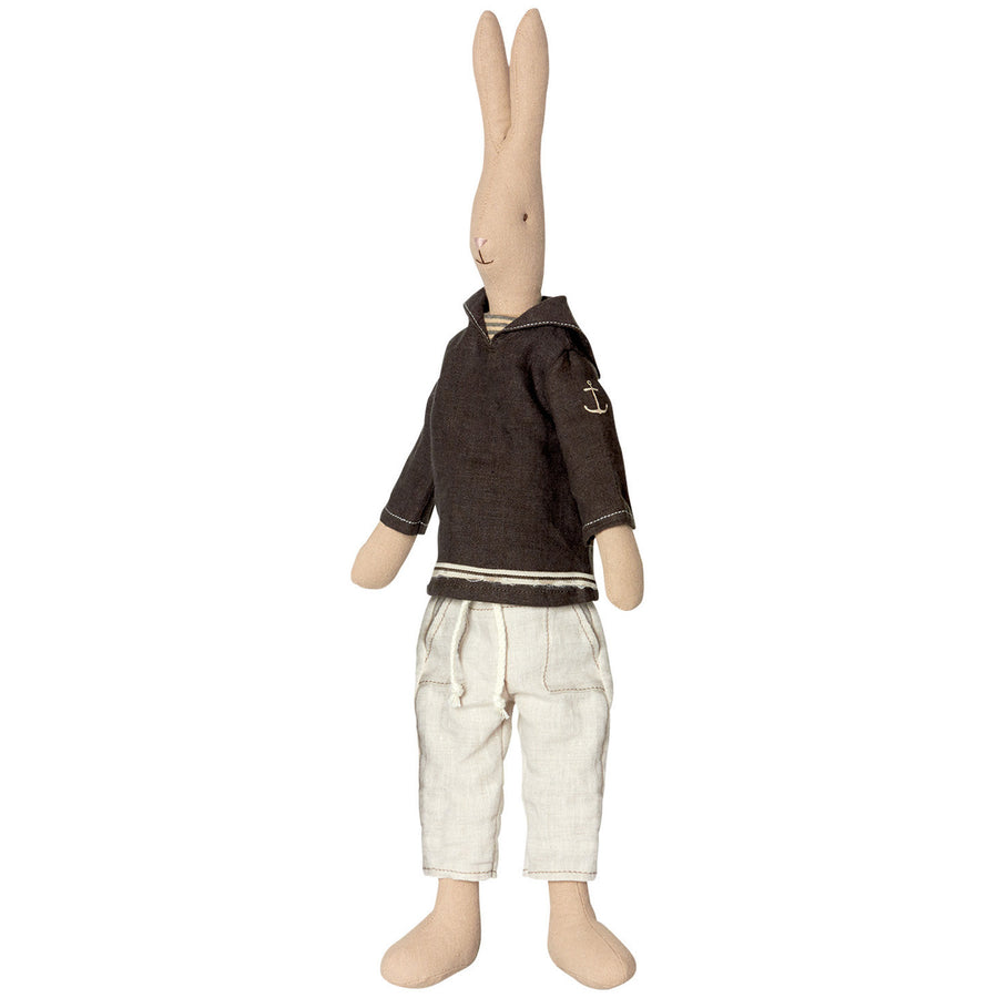 maileg-medium-rabbit-lasse-01