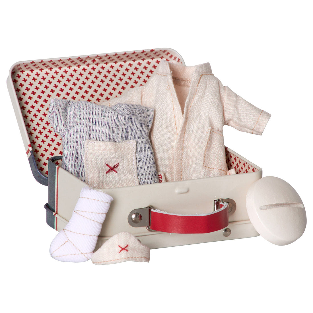 maileg-micro-nurse-and-doctor-suitcase-01