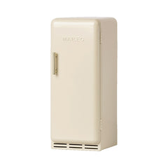 maileg-miniature-fridge-off-white-mail-11110600- (1)