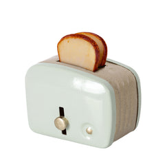 maileg-miniature-toaster-&-bread-mint- (3)