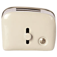maileg-miniature-toaster-&-bread-off-white- (1)