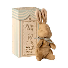 maileg-my-first-bunny-light-blue-mail-16199001- (1)