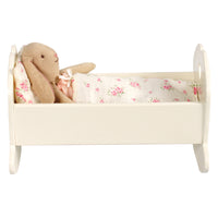 maileg-small-wooden-cradle-white- (2)