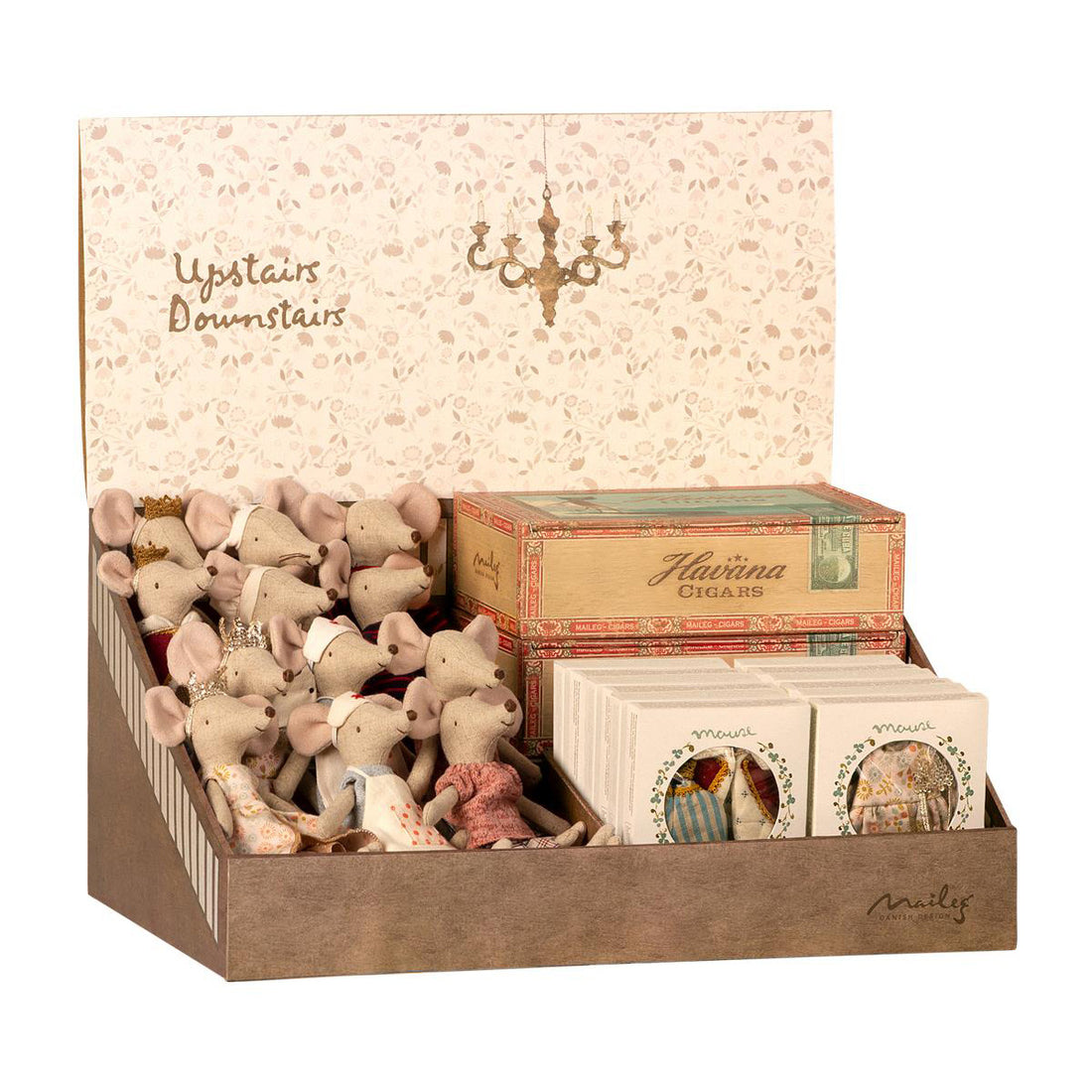 maileg-upstairs-&-downstairs-mum-and-dad-mice-display- (1)