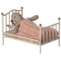 maileg-vintage-bed-mouse-off-white- (3)