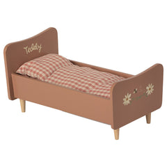 maileg-wooden-bed-teddy-mom-rose- (1)