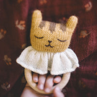 main-sauvage-teething-ring-tiger-main-tetigmust- (2)