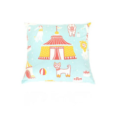 majvillan-cushion-cover-cirkus-blå - (1)