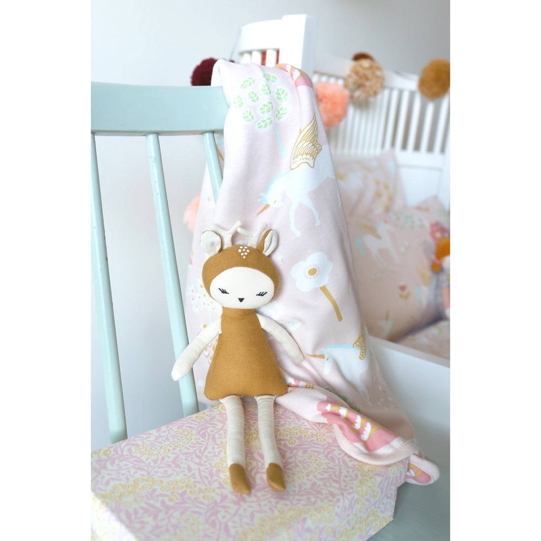 majvillan-jersey-blanket-true-unicorns-pink -  (4)