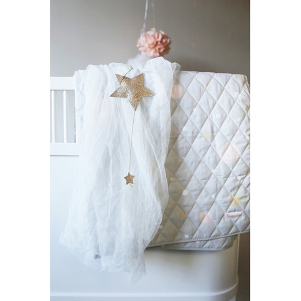 majvillan-quilted-blanket-children-confetti-grey- (3)