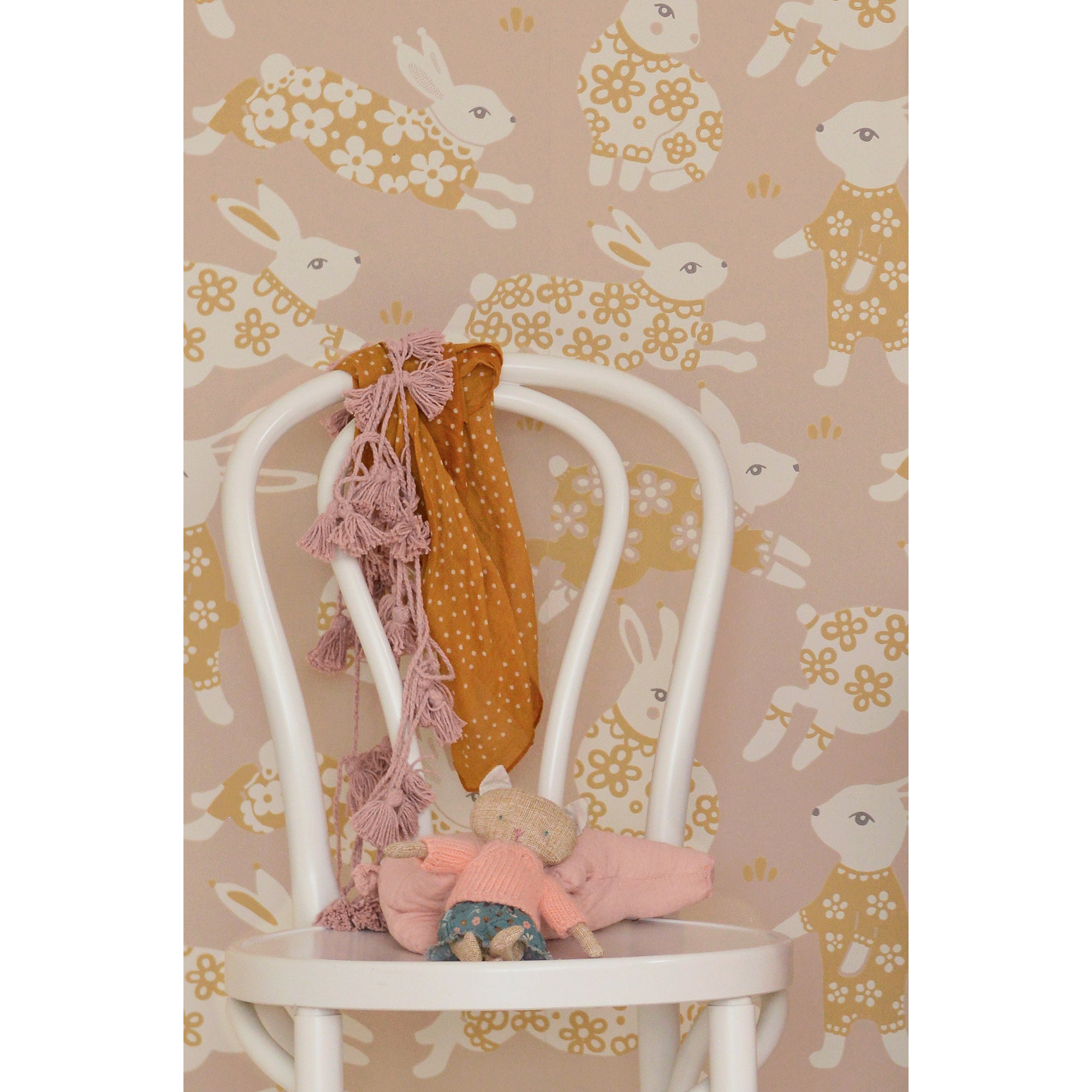 majvillan-wallpaper-garden-party-dusty-blush-pink-majv-139-02- (3)