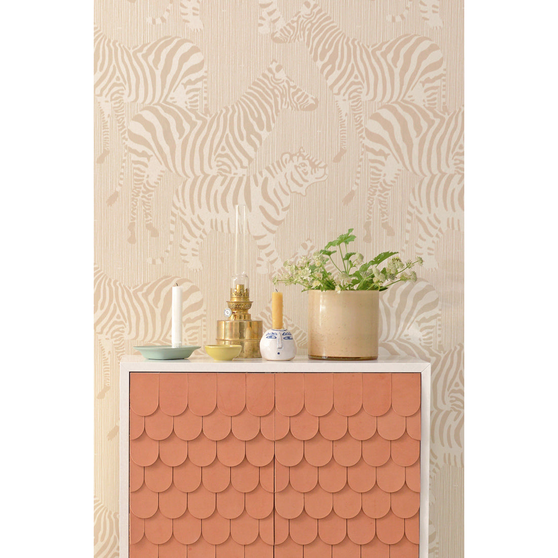 majvillan-wallpaper-safari-stripes-dusty-beige-majv-141-02- (2)