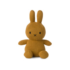 miffy-sitting-organic-cotton-fudge-23cm-miff-24182401- (1)