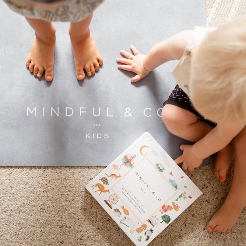 mindful-&-co-kids-luxe-kids-yoga-mats-rose- (6)
