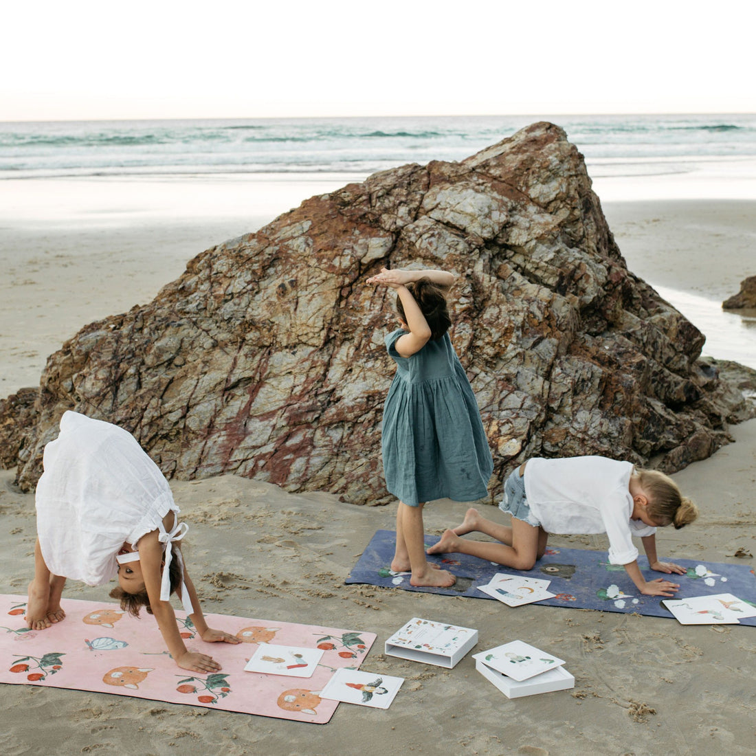 mindful-&-co-kids-luxe-kids-yoga-mats-space- (14)