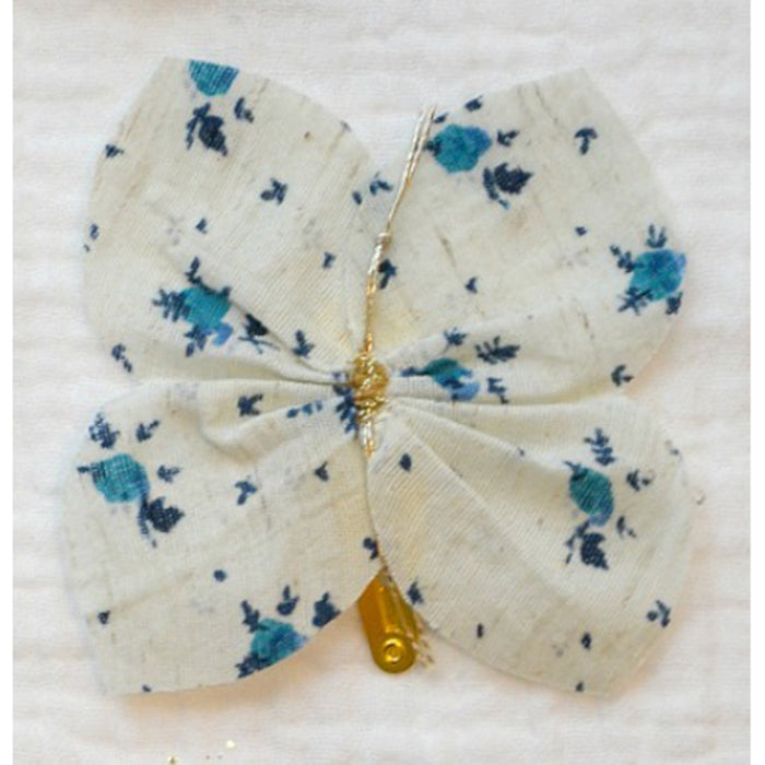 minina-loves-hairpin-linen-butterfly-veronica-blue-flowers- (1)