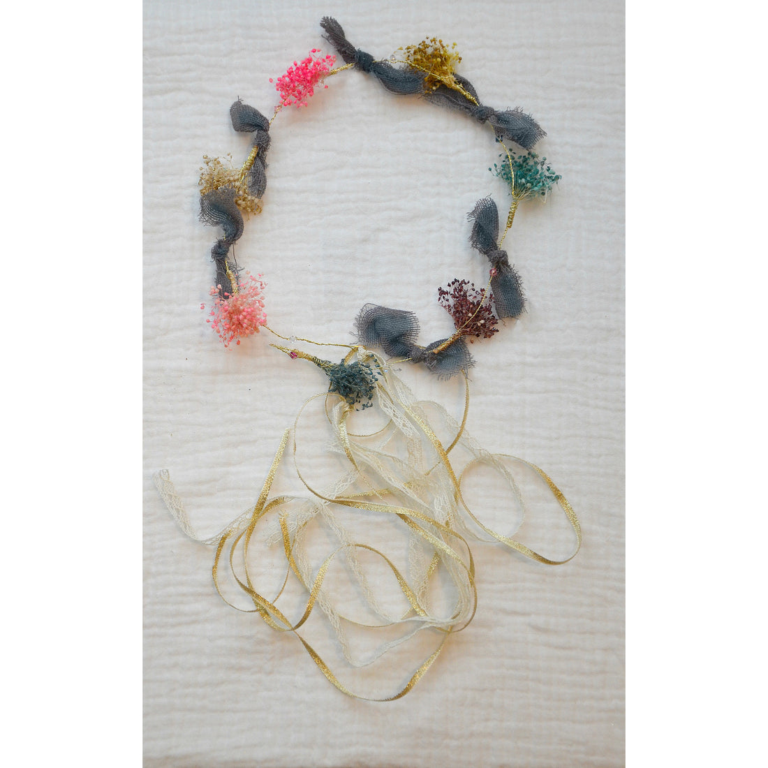 minina-loves-wire-crown-flowers-beads-and-gauze- (1)