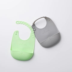 miniware-silicone-bib-set-of-2-grey-keylime-mnwr-sbibgk-1
