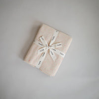 mushie-knitted-baby-blanket-confetti-peach-mush-2180352- (3)