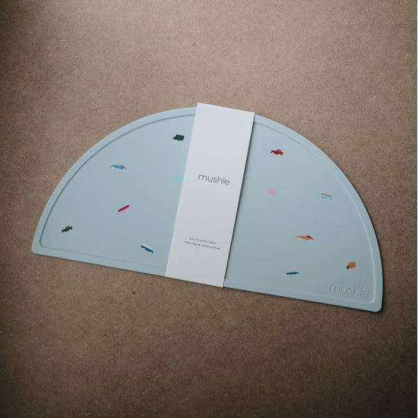 mushie-silicone-place-mat-retro-cars-mush-2370154- (2)