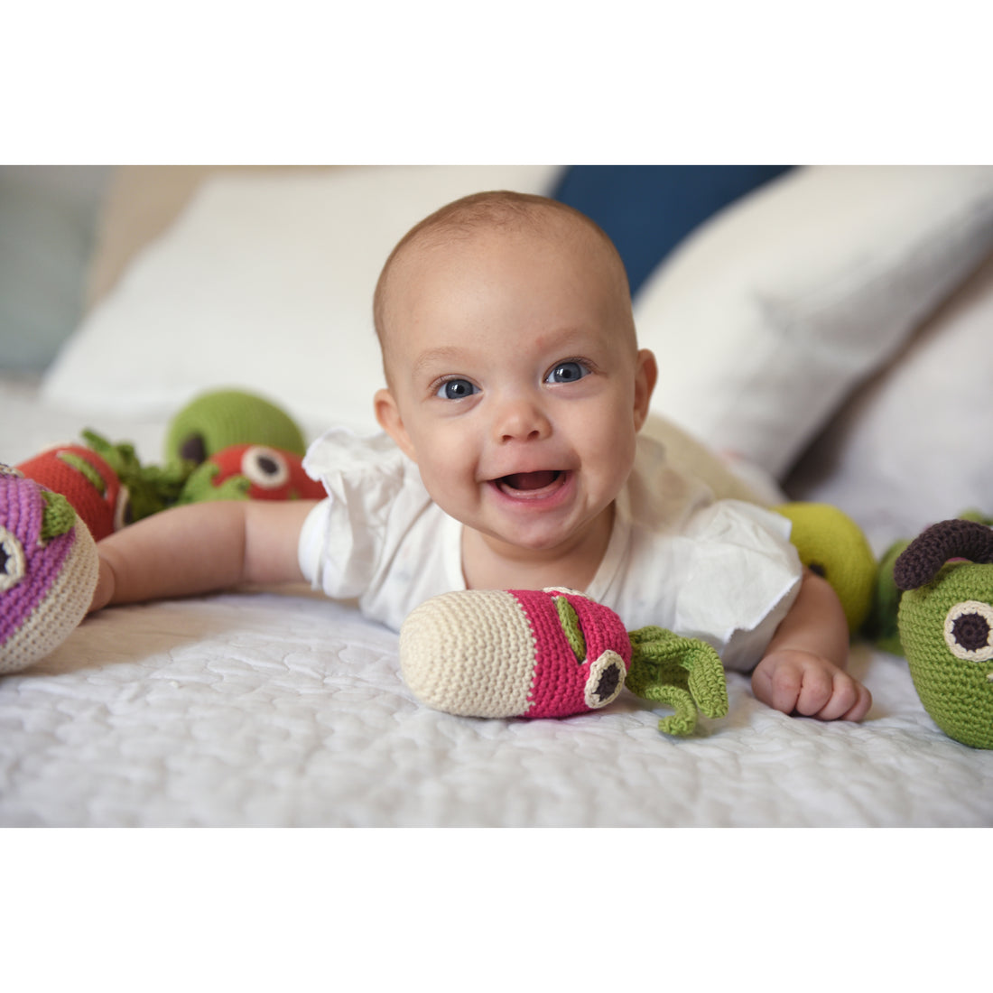 myum-gigi-mini-radish-rattle- (6)