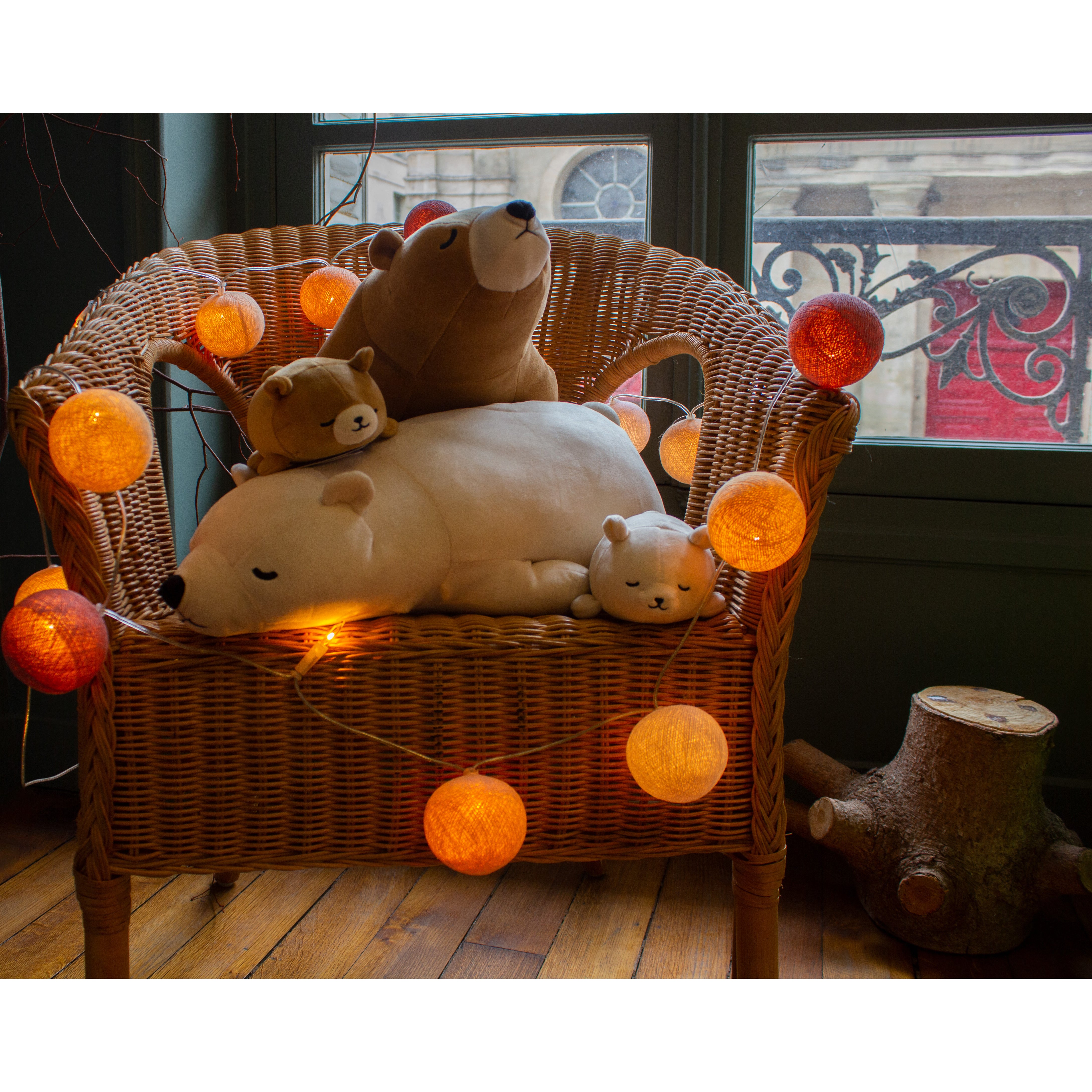 nemu-nemu-animals-shiro-the-polar-bear-trou-j1502-2