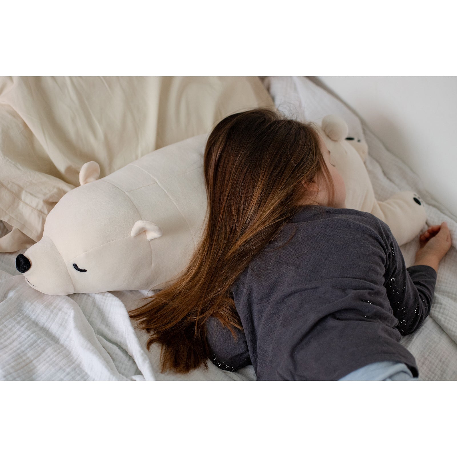 nemu-nemu-animals-shiro-the-polar-bear-trou-j1502-8