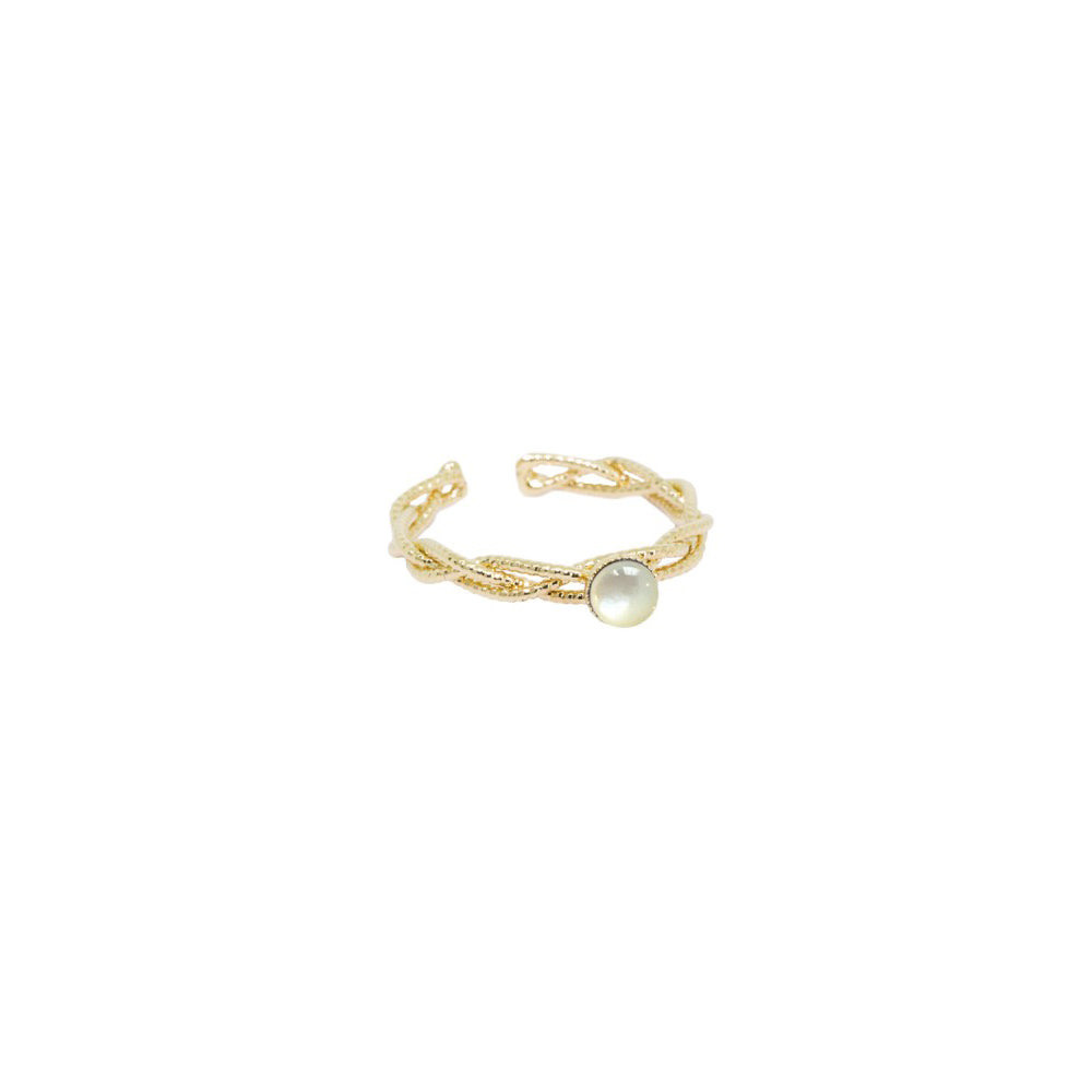 nilai-twisted-nacre-ring- (1)