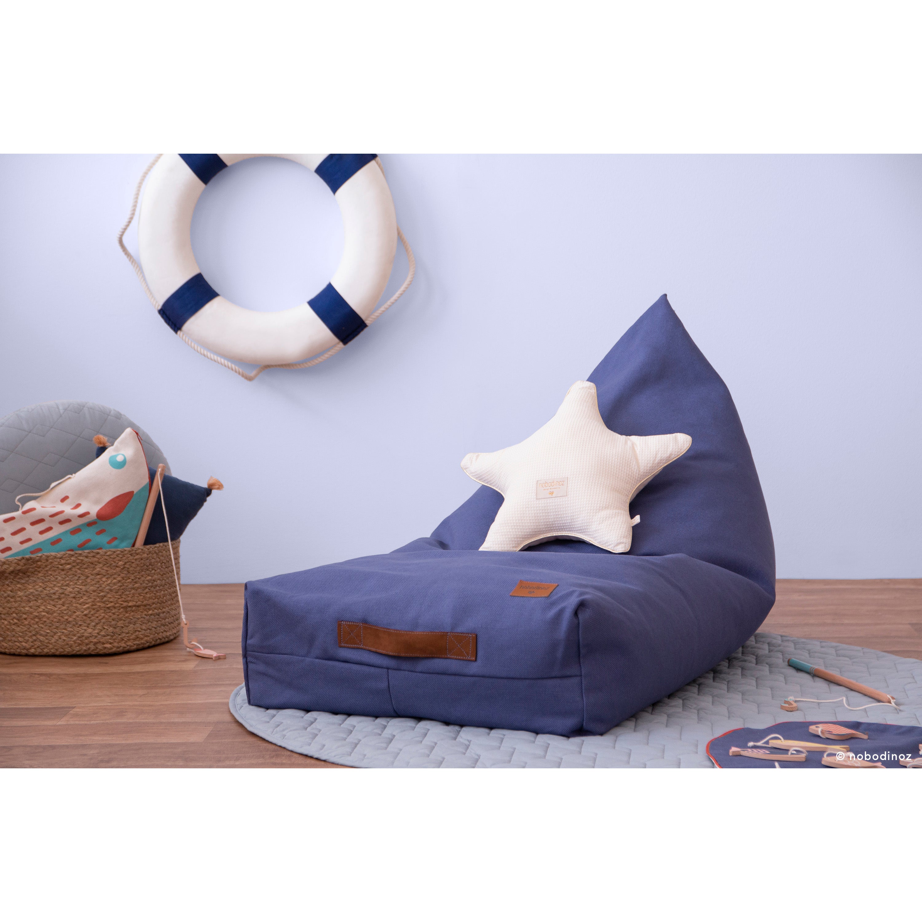 nobodinoz-beanbag-essaouira-gold-stella-night-blue- (3)