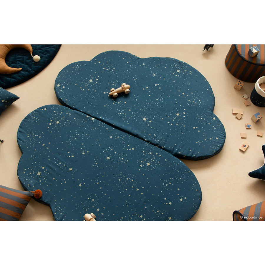 nobodinoz-cloud-foldable-eco-floor-mat-gold-stella-night-blue-nobo-4925367- (11)