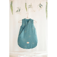 nobodinoz-cloud-winter-sleeping-bag-gold-confetti-magic-green- (4)