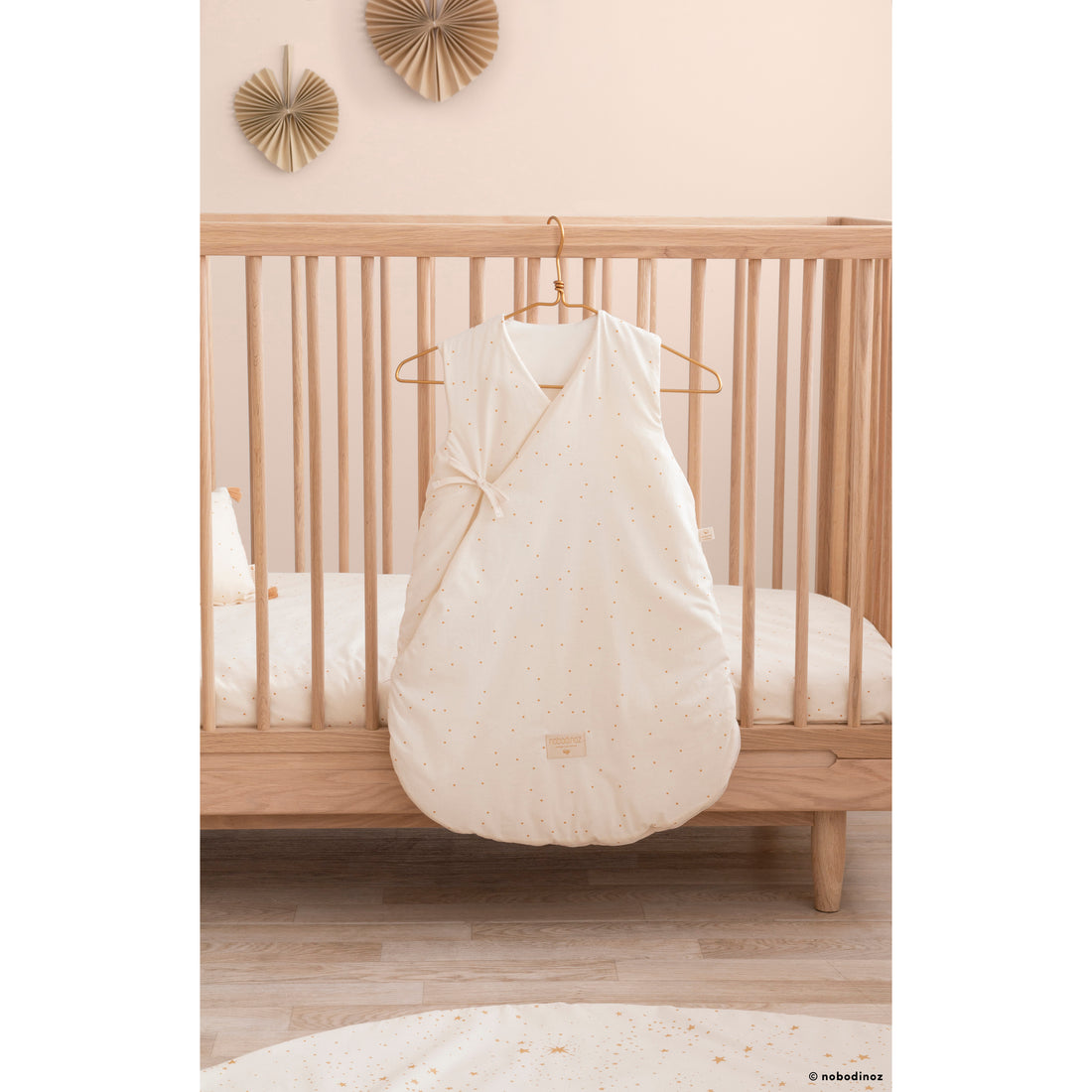 nobodinoz-cloud-winter-sleeping-bag-honey-sweet-dots-natural- (7)