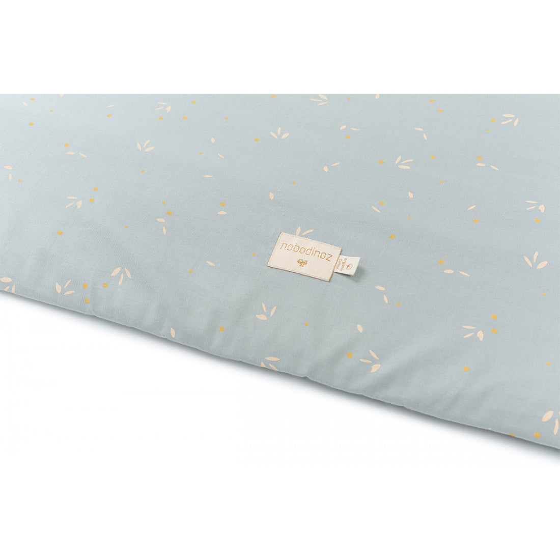 nobodinoz-colorado-square-playmat-willow-soft-blue- (3)